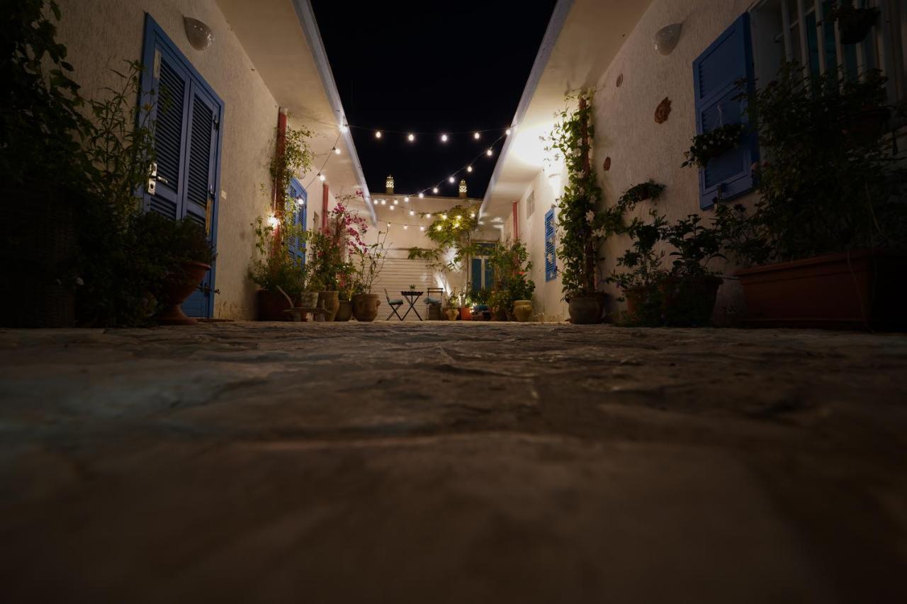 Il Cortiletto Apartment Taranto Exterior foto