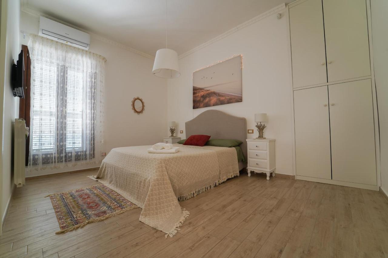 Il Cortiletto Apartment Taranto Exterior foto